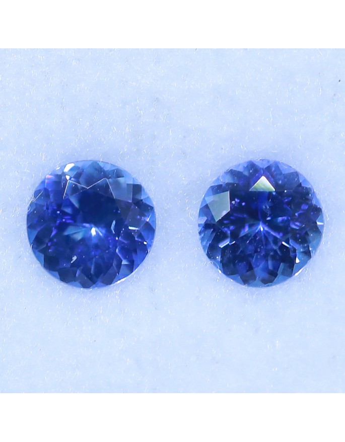 BS4535 - 5 mm Natural Heated Blue Sapphire pair