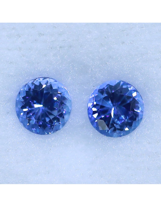 BS4613 - 5 mm Natural Heated Blue Sapphire pair